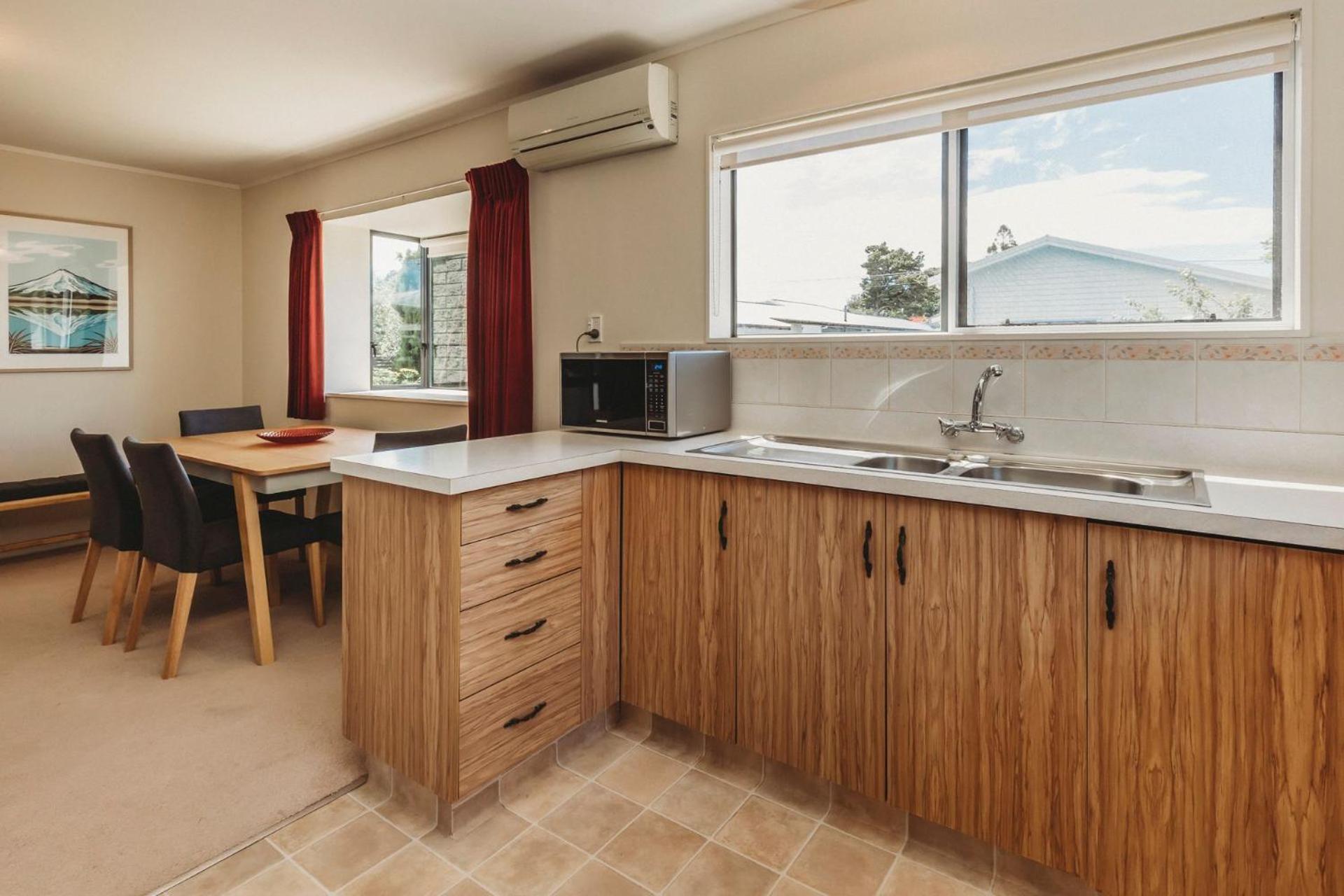 The Gilbert Getaway Villa Ню Плимут Екстериор снимка
